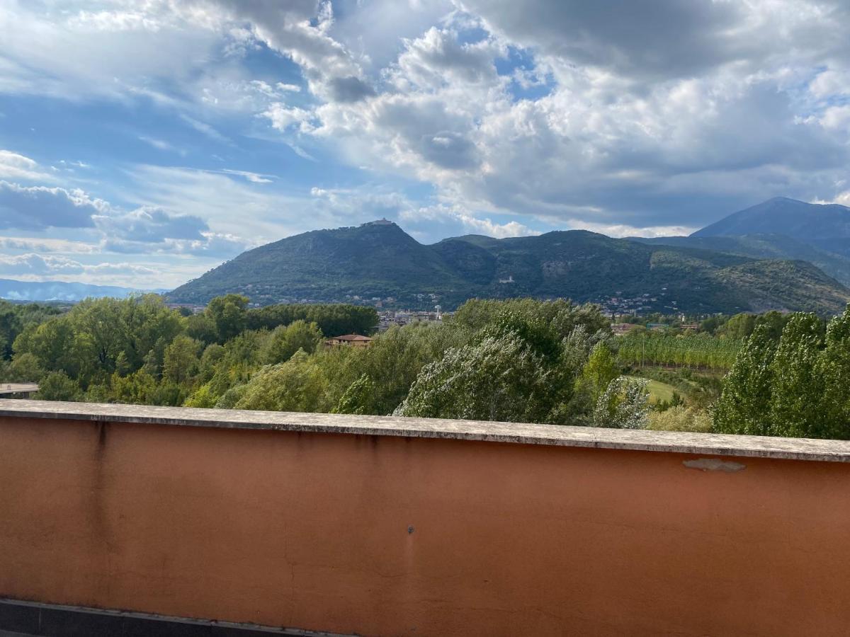 Apartamento Attico Di Pregio Cassino Exterior foto